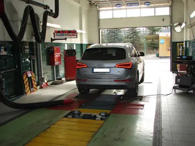 Serwis samochodowy EUROWARSZTAT i Stacja Kontroli Pojazdów BPBP S.A.